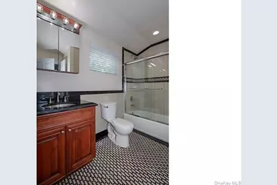 5000 Townhouse Drive #4303, Coram, NY 11727 - Photo 11