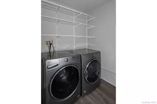 5000 Townhouse Dr, Coram, NY 11727 - Photo 13