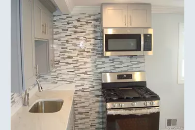 [Address not provided], Uniondale, NY 11553 - Photo 3