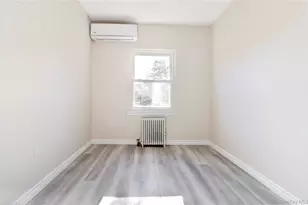 61-10 84th St, Middle Village, NY 11379 - Photo 23