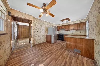14-30 141st Street, Whitestone, NY 11357 - Photo 5