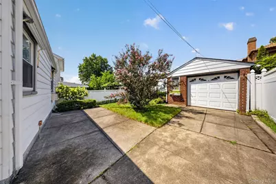 14-30 141st Street, Whitestone, NY 11357 - Photo 23