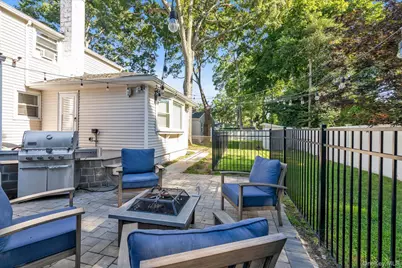 1992 Merrick Avenue, Merrick, NY 11566 - Photo 19