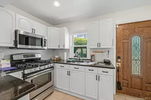 190 C Edgewater Park, Bronx, NY 10465 - Photo 3