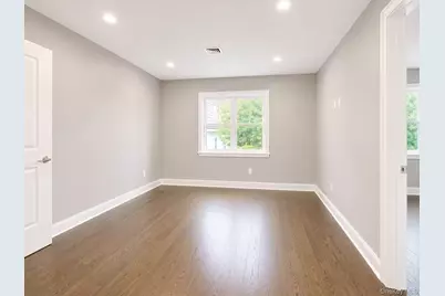 68-02 Jay Ave, Maspeth, NY 11378 - Photo 9