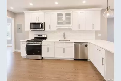 68-02 Jay Ave, Maspeth, NY 11378 - Photo 3