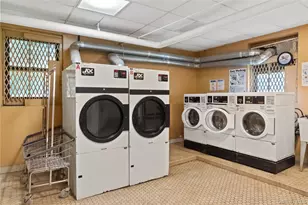 470 N Broadway, Yonkers, NY 10701 - Photo 11