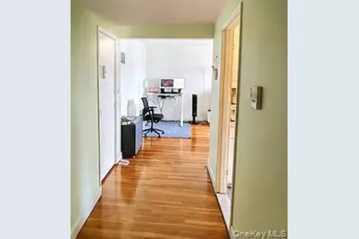 143-36 Barclay Ave #6C, Flushing, NY 11355 - Photo 7