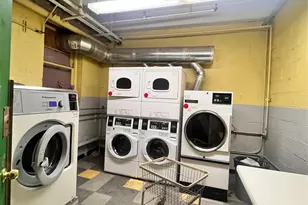 143-36 Barclay Ave, Flushing, NY 11355 - Photo 11