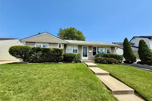 865 Prescott St, Valley Stream, NY 11580 - Photo 1