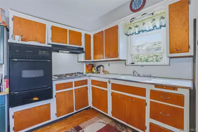 1196 Saw Mill River Road, Yonkers, NY 10710 - Photo 27
