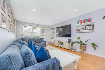 1 E Broadway #5G, Long Beach, NY 11561 - Photo 5