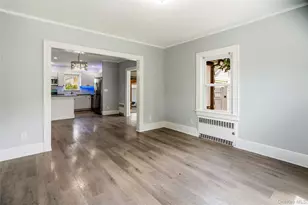 984 Maxwell St, Franklin Square, NY 11010 - Photo 11