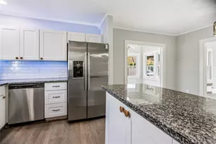 984 Maxwell St, Franklin Square, NY 11010 - Photo 15