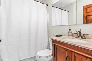 2 Arbor Rd, Syosset, NY 11791 - Photo 25