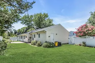 2 Arbor Rd, Syosset, NY 11791 - Photo 29