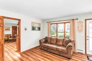 2 Arbor Rd, Syosset, NY 11791 - Photo 17
