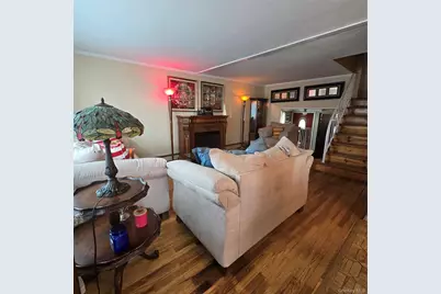 148 Cedar Street, Valley Stream, NY 11580 - Photo 9