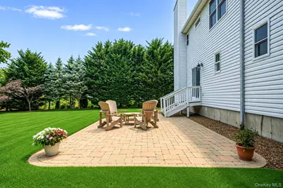 26 River Avenue, Eastport, NY 11941 - Photo 5