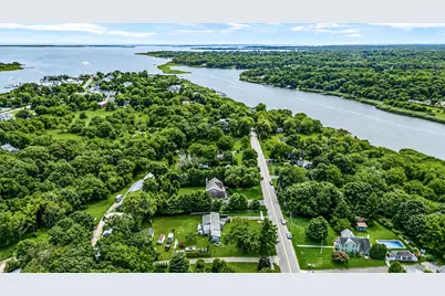26 River Avenue, Eastport, NY 11941 - Photo 9