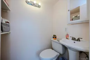 516 W Market St, Long Beach, NY 11561 - Photo 19