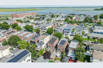 516 W Market Street, Long Beach, NY 11561 - Photo 37