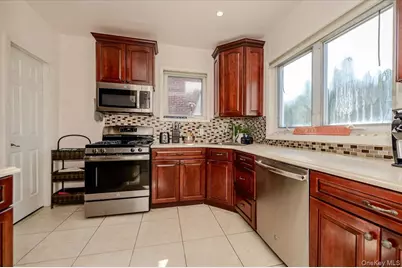 516 W Market Street, Long Beach, NY 11561 - Photo 11
