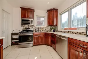516 W Market St, Long Beach, NY 11561 - Photo 11
