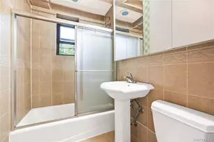 25-34 Union St, Flushing, NY 11354 - Photo 11