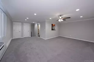 14 Nottingham Pl, Coram, NY 11727 - Photo 5