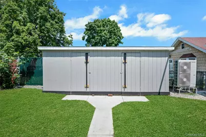 [Address not provided], Bronx, NY 10464 - Photo 17