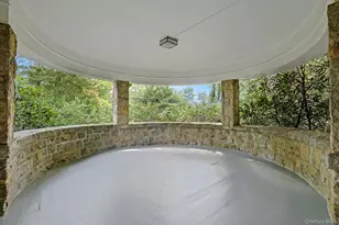 215 Soundview Ave, White Plains, NY 10606 - Photo 39