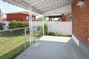 7 Catherine Ct, Elmont, NY 11003 - Photo 29