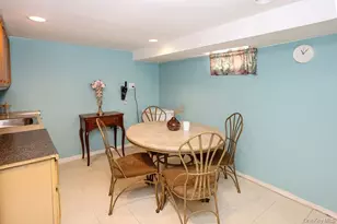 7 Catherine Ct, Elmont, NY 11003 - Photo 23