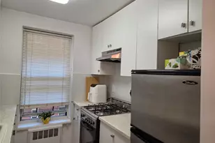 67-12 Yellowstone Blvd, Forest Hills, NY 11375 - Photo 9