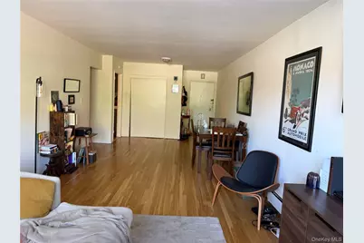 120 S Park Avenue #1-D, Rockville Centre, NY 11570 - Photo 5