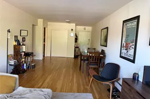 120 S Park Ave, Rockville Centre, NY 11570 - Photo 5