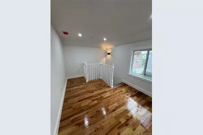 121-11 195th Street, Saint Albans, NY 11413 - Photo 11
