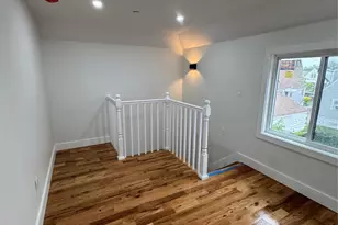 121-11 195th St, Saint Albans, NY 11413 - Photo 11