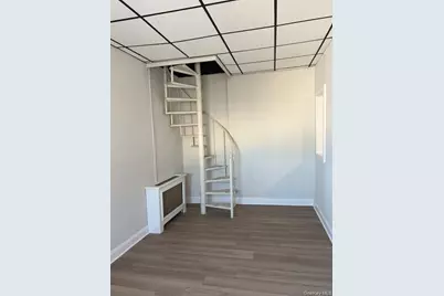 59-08 58th Road, Maspeth, NY 11378 - Photo 7