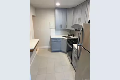 59-08 58th Road, Maspeth, NY 11378 - Photo 5