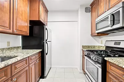 665 Thwaites Place #3A, Bronx, NY 10467 - Photo 11