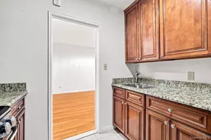665 Thwaites Pl, Bronx, NY 10467 - Photo 13