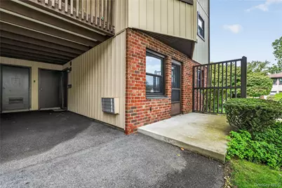 3 Hampton Court #B, Yorktown Heights, NY 10598 - Photo 5