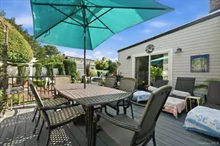 25 Rhode Island Ave, Massapequa, NY 11758 - Photo 31