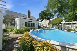 25 Rhode Island Ave, Massapequa, NY 11758 - Photo 39
