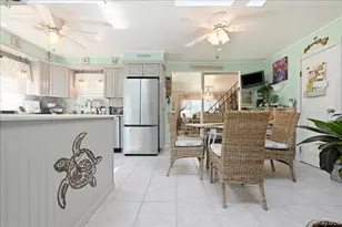 25 Rhode Island Ave, Massapequa, NY 11758 - Photo 13