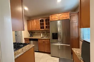 124 S Park Ave, Rockville Centre, NY 11570 - Photo 5