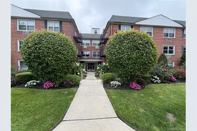124 S Park Avenue #2V, Rockville Centre, NY 11570 - Photo 17
