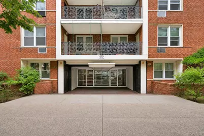 14430 Sanford Avenue #6L, Flushing, NY 11355 - Photo 1